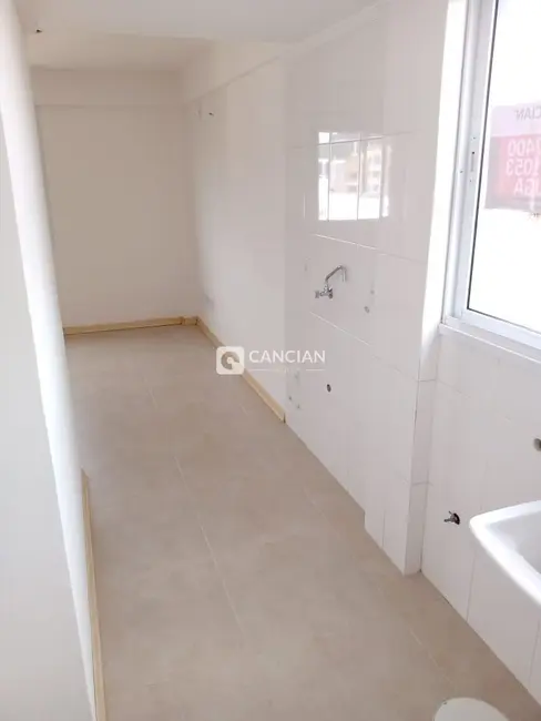 Foto 5 de Apartamento com 1 quarto para alugar, 39m2 em Centro, Santa Maria - RS