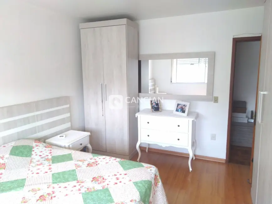 Foto 5 de Apartamento com 3 quartos à venda, 99m2 em Centro, Santa Maria - RS