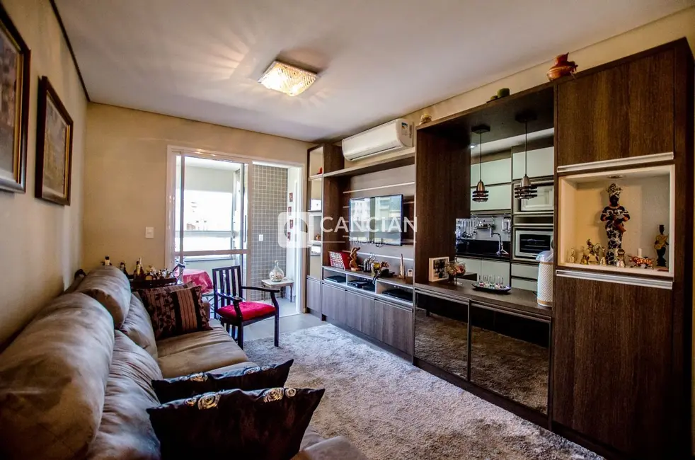 Foto 2 de Apartamento com 3 quartos à venda, 104m2 em Menino Jesus, Santa Maria - RS