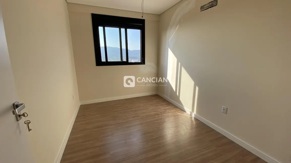 Foto 9 de Apartamento com 2 quartos à venda, 85m2 em Santa Maria - RS
