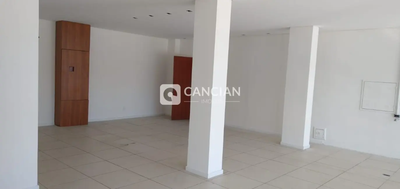 Foto 3 de Sala Comercial para alugar, 181m2 em Camobi, Santa Maria - RS