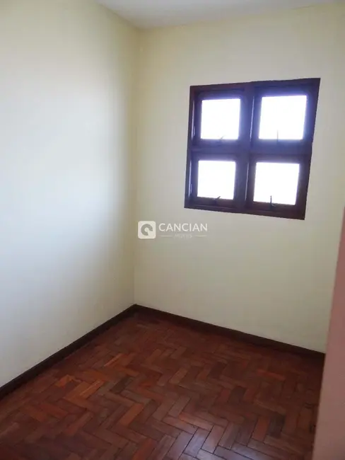 Foto 6 de Apartamento com 3 quartos à venda, 72m2 em Patronato, Santa Maria - RS