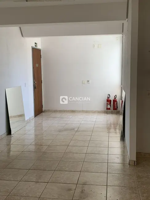 Sala Comercial à venda, 272m2 em Centro, Santa Maria - RS - imagem 8 Foto 8 de Sala Comercial à venda, 272m2 em Centro, Santa Maria - RS