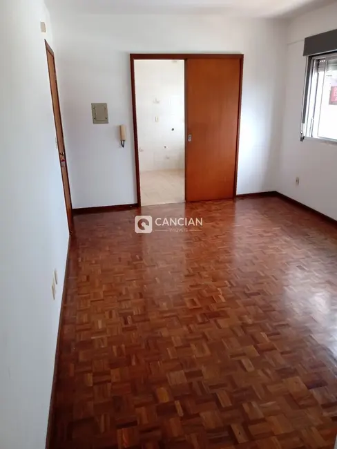 Foto 3 de Apartamento com 1 quarto para alugar, 58m2 em Centro, Santa Maria - RS