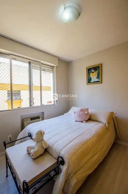 Foto 6 de Cobertura com 4 quartos à venda, 240m2 em Centro, Santa Maria - RS