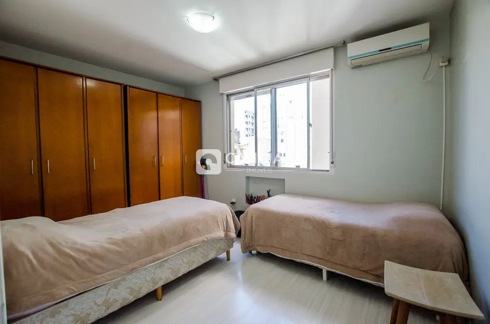 Foto 9 de Cobertura com 4 quartos à venda, 240m2 em Centro, Santa Maria - RS