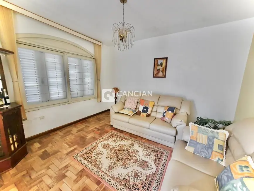 Casa com 3 quartos à venda, 150m2 em Camobi, Santa Maria - RS - imagem 6 Foto 6 de Casa com 3 quartos à venda, 150m2 em Camobi, Santa Maria - RS