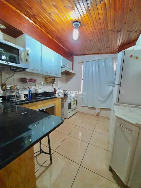 Casa com 3 quartos à venda, 150m2 em Camobi, Santa Maria - RS - imagem 8 Foto 8 de Casa com 3 quartos à venda, 150m2 em Camobi, Santa Maria - RS