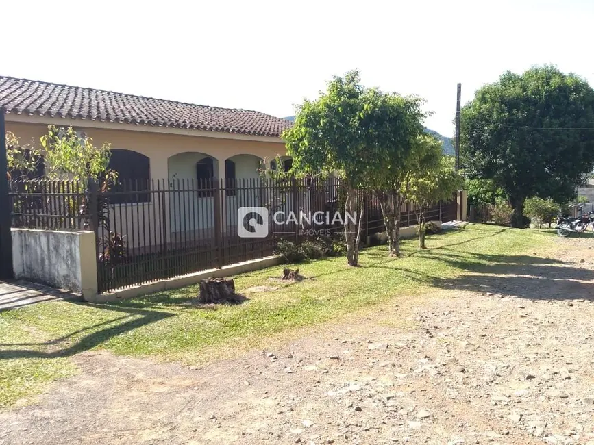 Foto 2 de Casa com 3 quartos à venda, 238m2 em Camobi, Santa Maria - RS