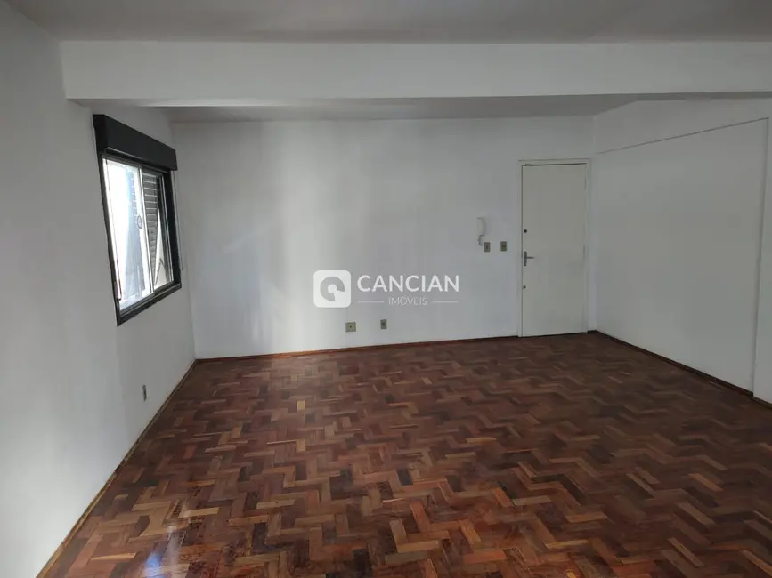 Sala Comercial com 1 quarto para alugar, 33m2 em Centro, Santa Maria - RS - imagem 4 Foto 4 de Sala Comercial com 1 quarto para alugar, 33m2 em Centro, Santa Maria - RS