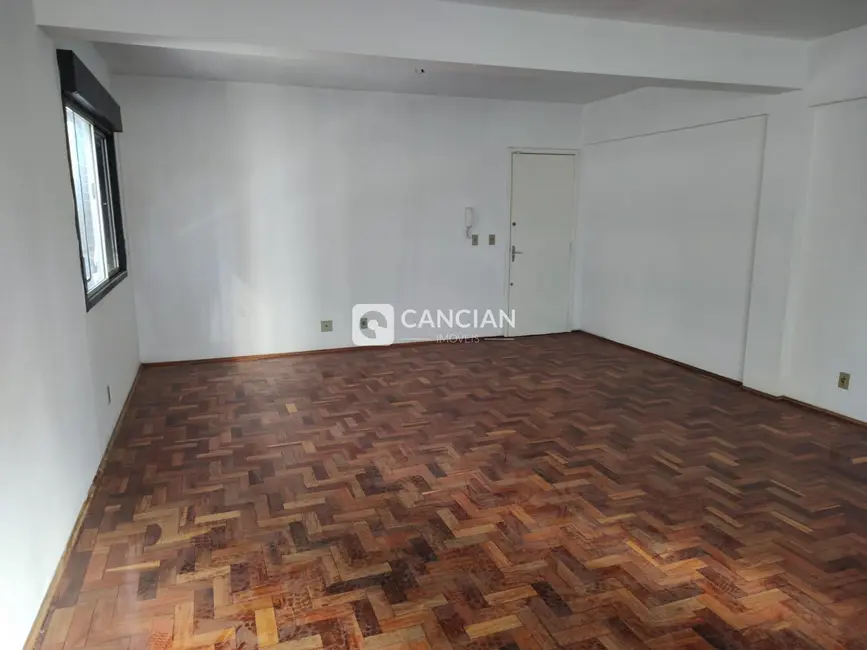 Sala Comercial com 1 quarto para alugar, 33m2 em Centro, Santa Maria - RS - imagem 6 Foto 6 de Sala Comercial com 1 quarto para alugar, 33m2 em Centro, Santa Maria - RS