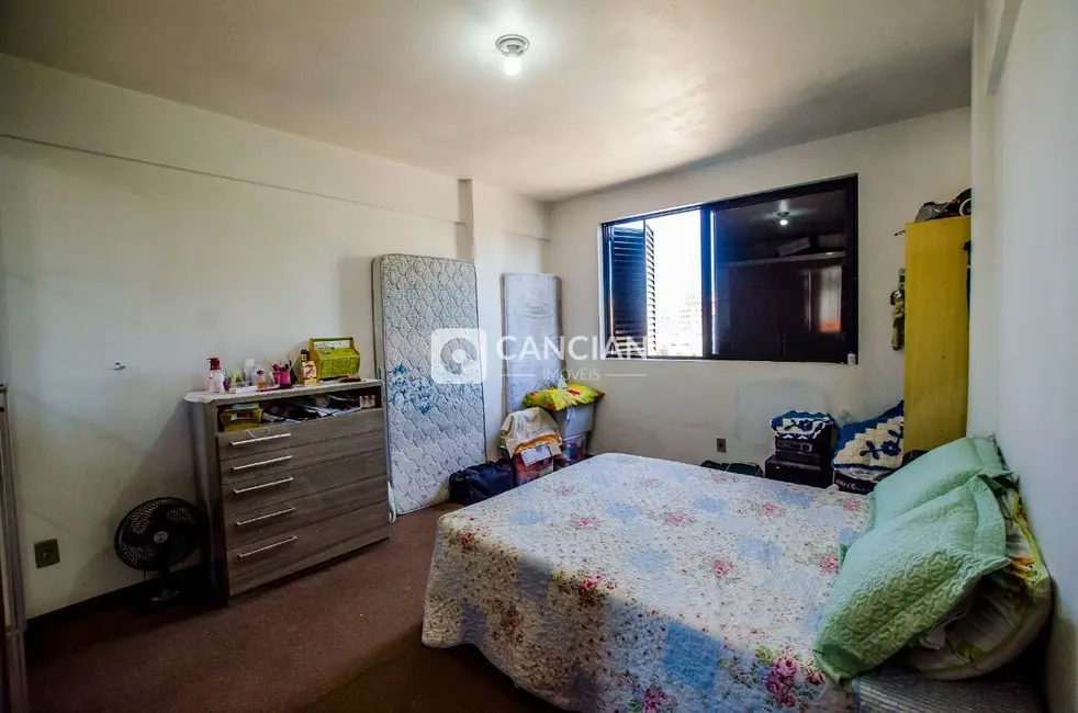 Foto 8 de Apartamento com 2 quartos à venda, 80m2 em Centro, Santa Maria - RS