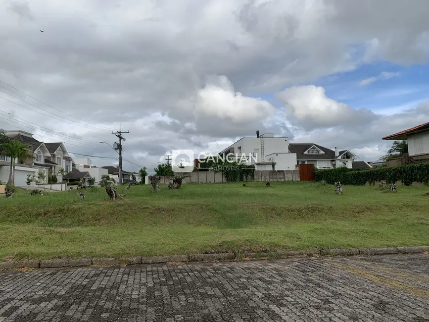 Foto 4 de Terreno / Lote à venda, 1608m2 em São José, Santa Maria - RS