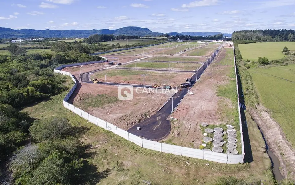 Foto 4 de Terreno / Lote à venda, 425m2 em Camobi, Santa Maria - RS
