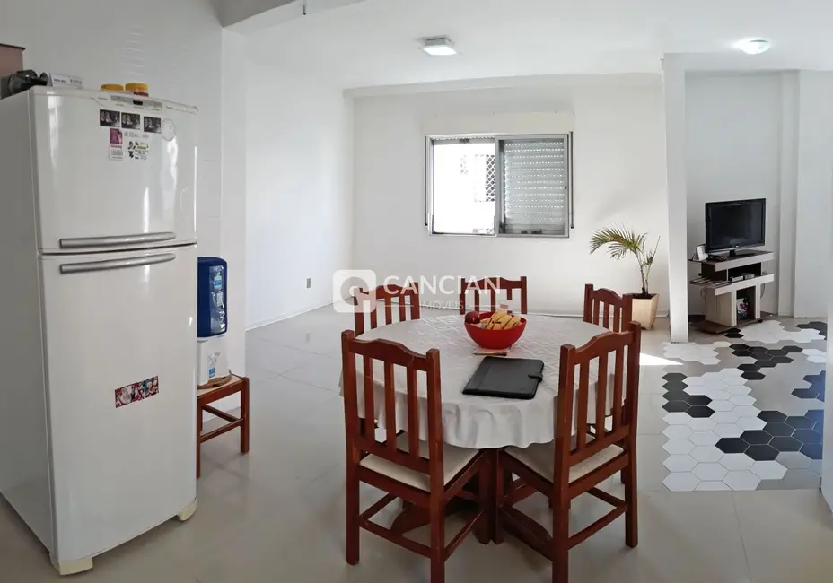 Foto 4 de Apartamento com 3 quartos à venda, 151m2 em Nossa Senhora de Fátima, Santa Maria - RS