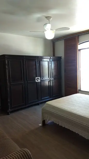 Foto 9 de Casa com 3 quartos à venda, 214m2 em Centro, Santa Maria - RS