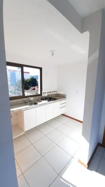 Foto 9 de Apartamento com 1 quarto à venda, 48m2 em Nossa Senhora do Rosário, Santa Maria - RS
