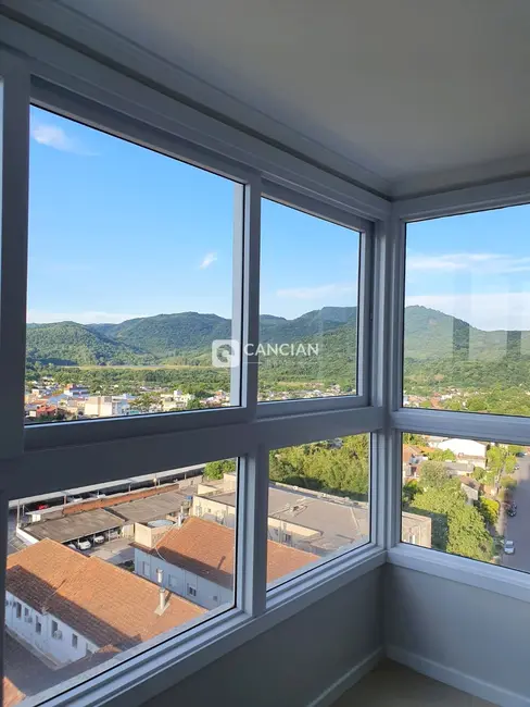 Foto 7 de Apartamento com 2 quartos à venda, 73m2 em Nossa Senhora das Dores, Santa Maria - RS