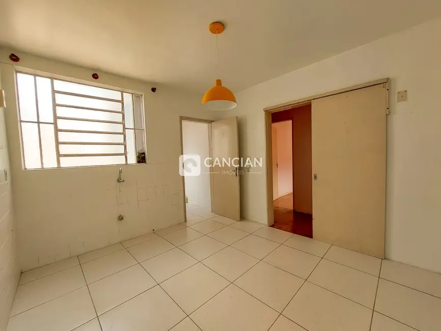 Apartamento com 2 quartos à venda, 110m2 em Centro, Santa Maria - RS - imagem 8 Foto 8 de Apartamento com 2 quartos à venda, 110m2 em Centro, Santa Maria - RS
