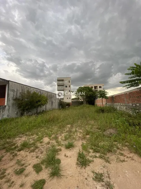 Foto 1 de Terreno / Lote à venda, 429m2 em Camobi, Santa Maria - RS