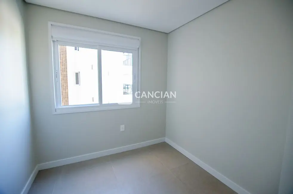 Foto 4 de Apartamento com 3 quartos à venda, 221m2 em Nossa Senhora de Lourdes, Santa Maria - RS