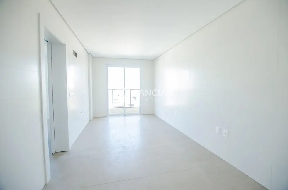 Foto 3 de Apartamento com 3 quartos à venda, 221m2 em Nossa Senhora de Lourdes, Santa Maria - RS