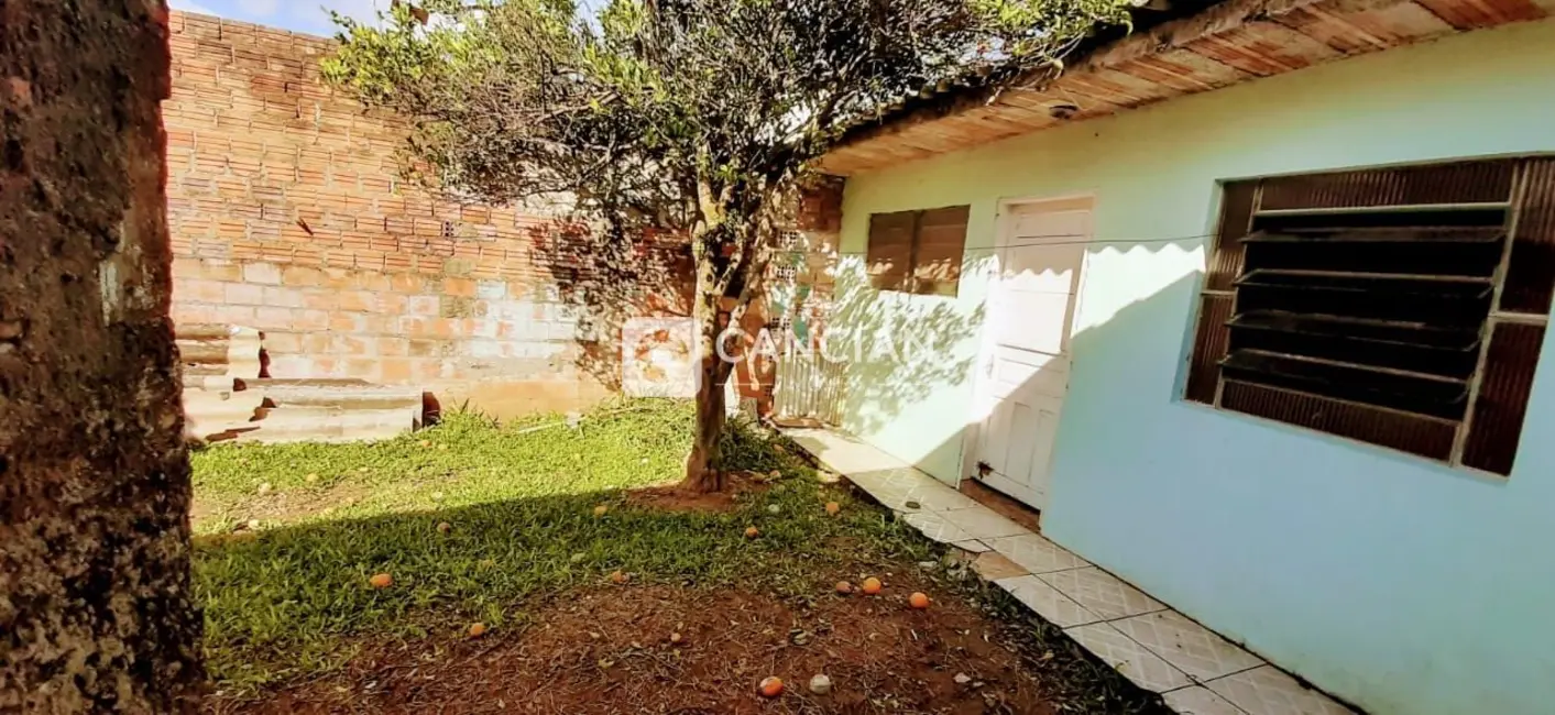 Casa com 3 quartos à venda, 101m2 em Tancredo Neves, Santa Maria - RS - imagem 9 Foto 9 de Casa com 3 quartos à venda, 101m2 em Tancredo Neves, Santa Maria - RS