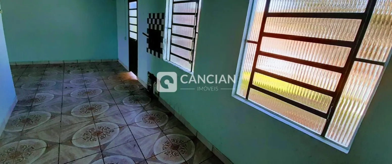 Casa com 3 quartos à venda, 101m2 em Tancredo Neves, Santa Maria - RS - imagem 5 Foto 5 de Casa com 3 quartos à venda, 101m2 em Tancredo Neves, Santa Maria - RS