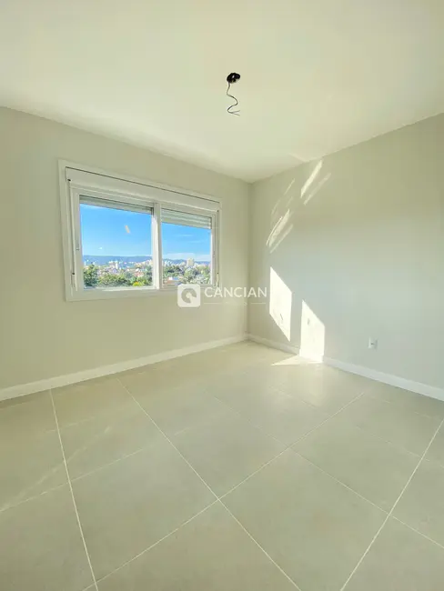 Foto 8 de Apartamento com 2 quartos à venda, 75m2 em Patronato, Santa Maria - RS