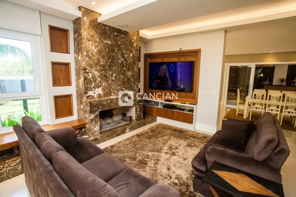 Foto 6 de Casa de Condomínio com 5 quartos à venda, 800m2 em São José, Santa Maria - RS