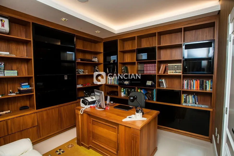 Foto 7 de Casa de Condomínio com 5 quartos à venda, 800m2 em São José, Santa Maria - RS