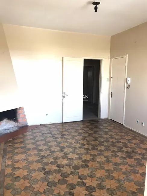 Foto 2 de Apartamento com 2 quartos à venda, 99m2 em Centro, Santa Maria - RS
