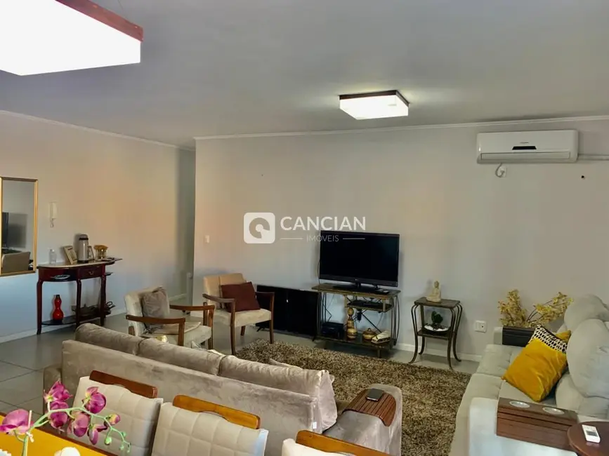 Foto 4 de Apartamento com 3 quartos à venda, 140m2 em Camobi, Santa Maria - RS