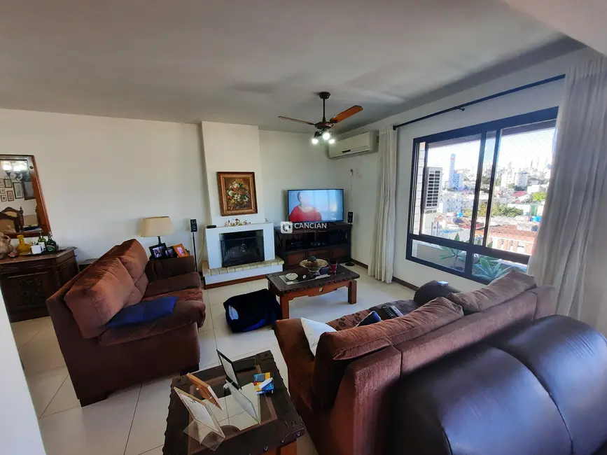 Foto 7 de Apartamento com 3 quartos à venda, 218m2 em Nossa Senhora de Fátima, Santa Maria - RS