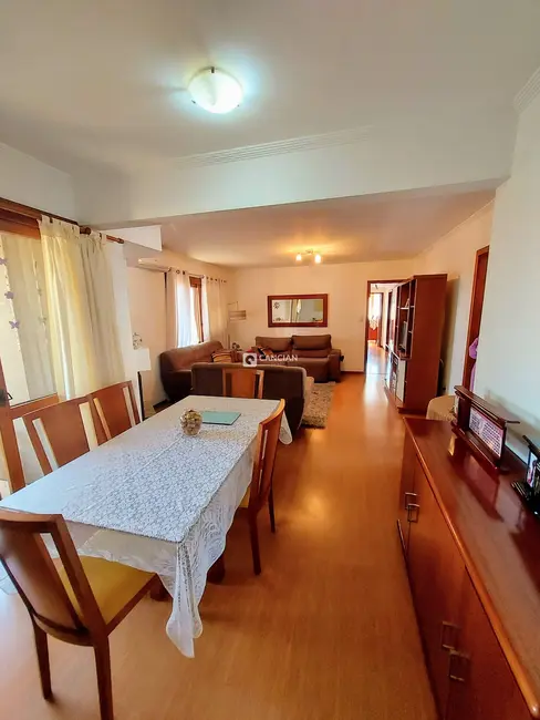 Foto 3 de Apartamento com 3 quartos à venda, 149m2 em Centro, Santa Maria - RS