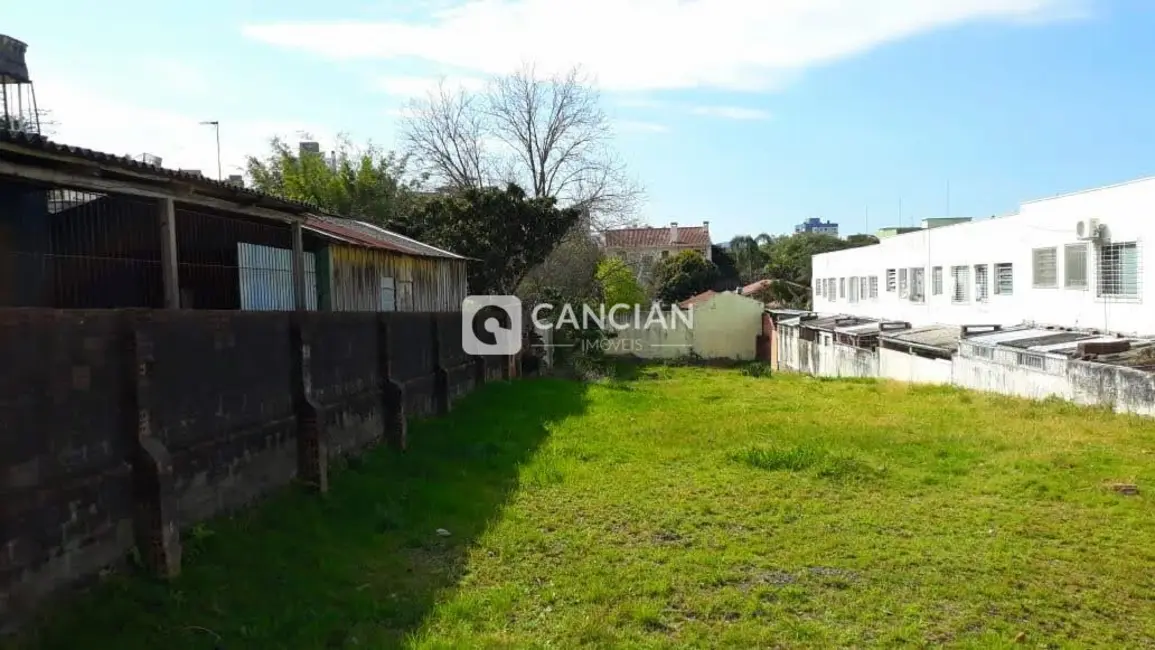 Foto 3 de Terreno / Lote à venda, 917m2 em Nossa Senhora de Lourdes, Santa Maria - RS