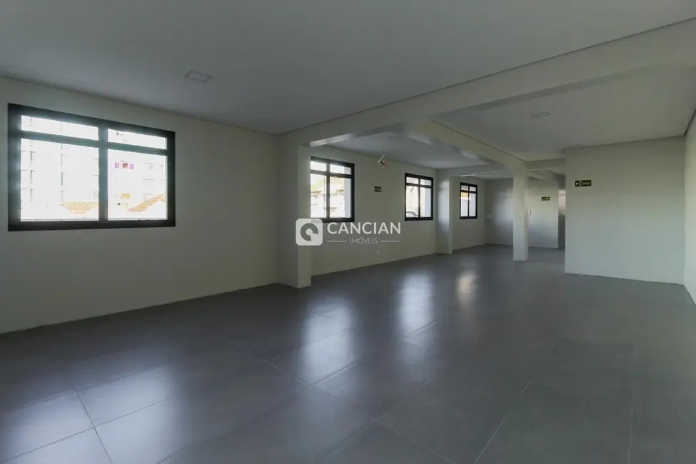 Sala Comercial com 1 quarto para alugar, 105m2 em Centro, Santa Maria - RS - imagem 6 Foto 6 de Sala Comercial com 1 quarto para alugar, 105m2 em Centro, Santa Maria - RS