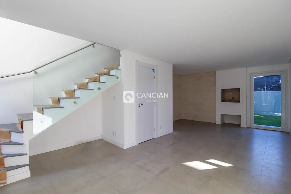 Foto 1 de Casa de Condomínio com 3 quartos para alugar, 145m2 em Cerrito, Santa Maria - RS