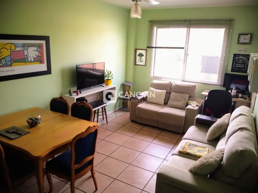 Foto 3 de Apartamento com 2 quartos à venda, 76m2 em Duque de Caxias, Santa Maria - RS