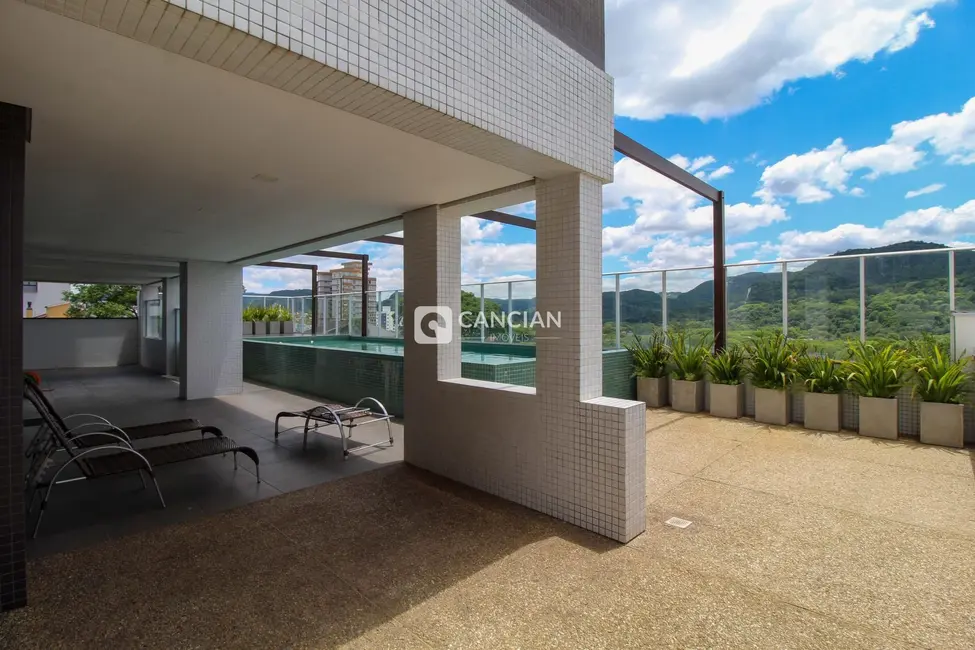 Apartamento com 2 quartos para alugar, 116m2 em Nossa Senhora das Dores, Santa Maria - RS - imagem 5 Foto 5 de Apartamento com 2 quartos para alugar, 116m2 em Nossa Senhora das Dores, Santa Maria - RS