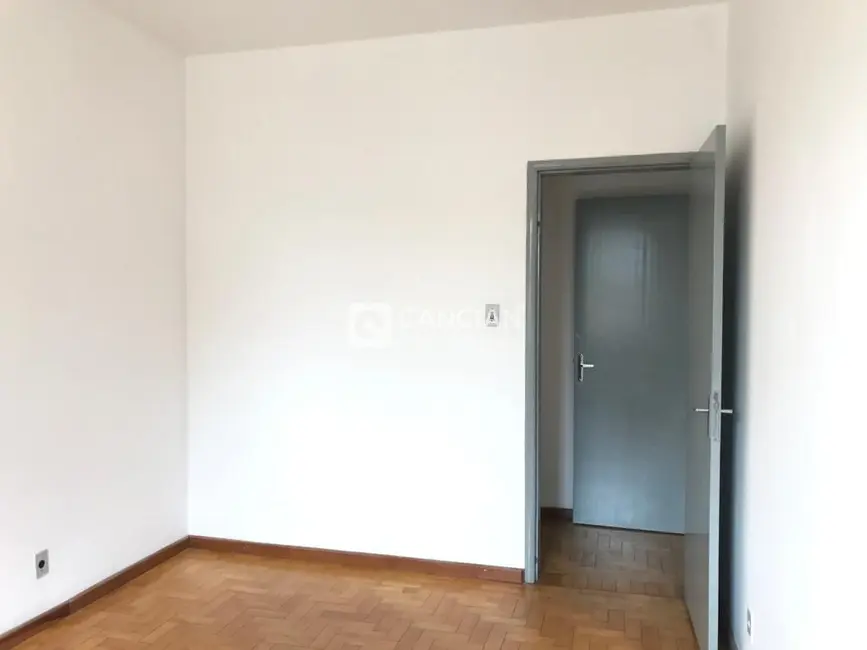 Foto 3 de Apartamento com 3 quartos para alugar, 73m2 em Centro, Santa Maria - RS