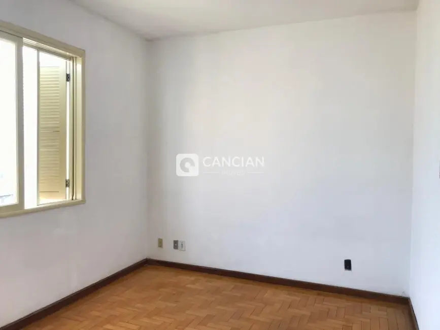 Foto 9 de Apartamento com 3 quartos para alugar, 73m2 em Centro, Santa Maria - RS