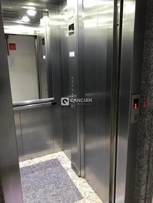 Foto 5 de Apartamento com 1 quarto à venda, 40m2 em Centro, Santa Maria - RS