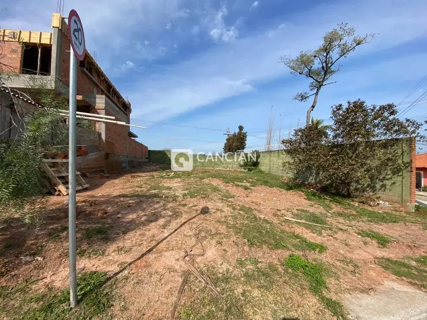 Foto 3 de Terreno / Lote à venda, 300m2 em Tomazetti, Santa Maria - RS