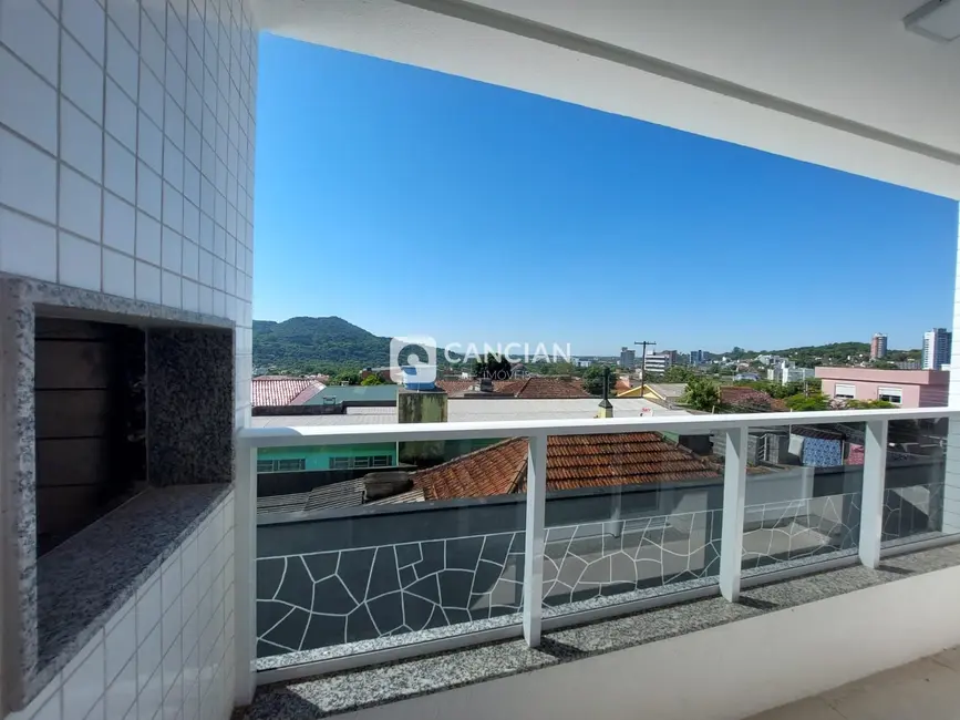 Foto 7 de Apartamento com 3 quartos à venda, 118m2 em Nossa Senhora das Dores, Santa Maria - RS