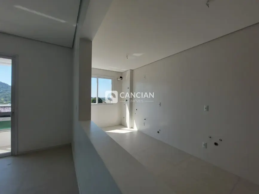 Foto 5 de Apartamento com 3 quartos à venda, 118m2 em Nossa Senhora das Dores, Santa Maria - RS