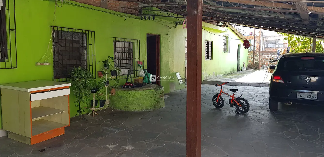 Casa com 3 quartos à venda, 275m2 em Urlândia, Santa Maria - RS - imagem 8 Foto 8 de Casa com 3 quartos à venda, 275m2 em Urlândia, Santa Maria - RS