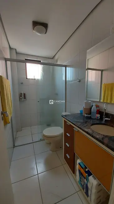 Foto 8 de Apartamento com 3 quartos à venda, 106m2 em Nossa Senhora de Fátima, Santa Maria - RS