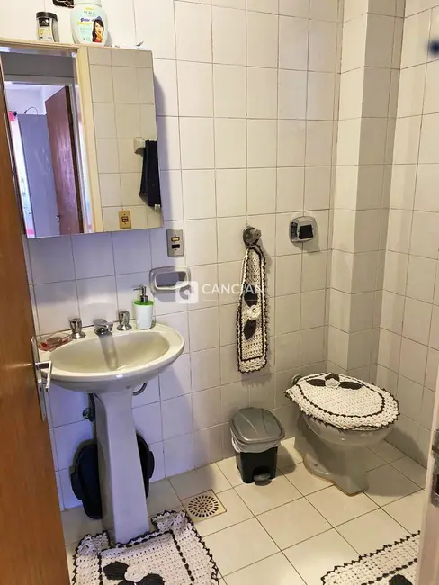 Apartamento com 3 quartos à venda, 93m2 em Nossa Senhora de Fátima, Santa Maria - RS - imagem 7 Foto 7 de Apartamento com 3 quartos à venda, 93m2 em Nossa Senhora de Fátima, Santa Maria - RS