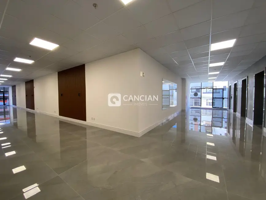 Sala Comercial com 1 quarto para alugar, 47m2 em Centro, Santa Maria - RS - imagem 4 Foto 4 de Sala Comercial com 1 quarto para alugar, 47m2 em Centro, Santa Maria - RS